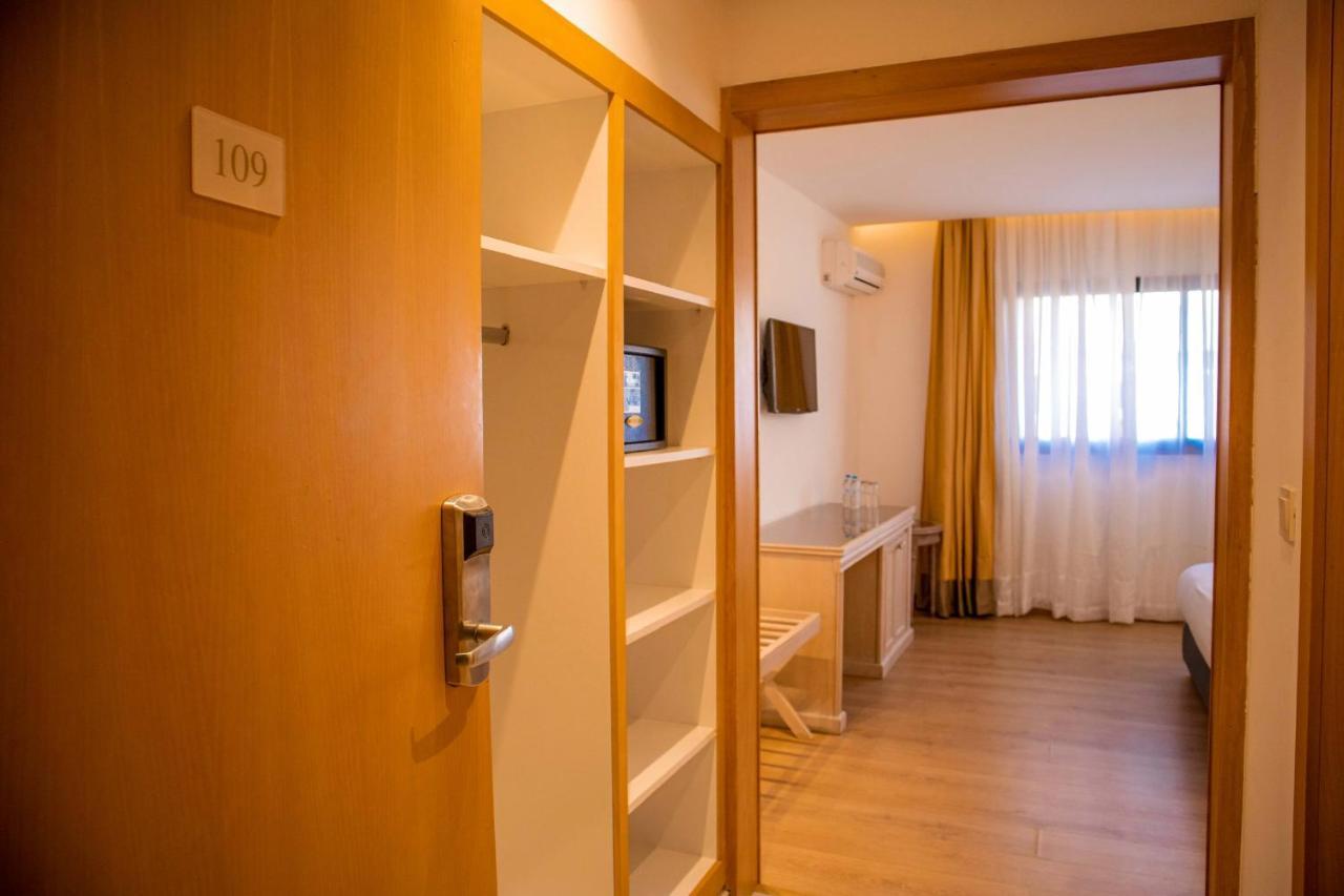 Sahara Line Hotel Laâyoune Extérieur photo
